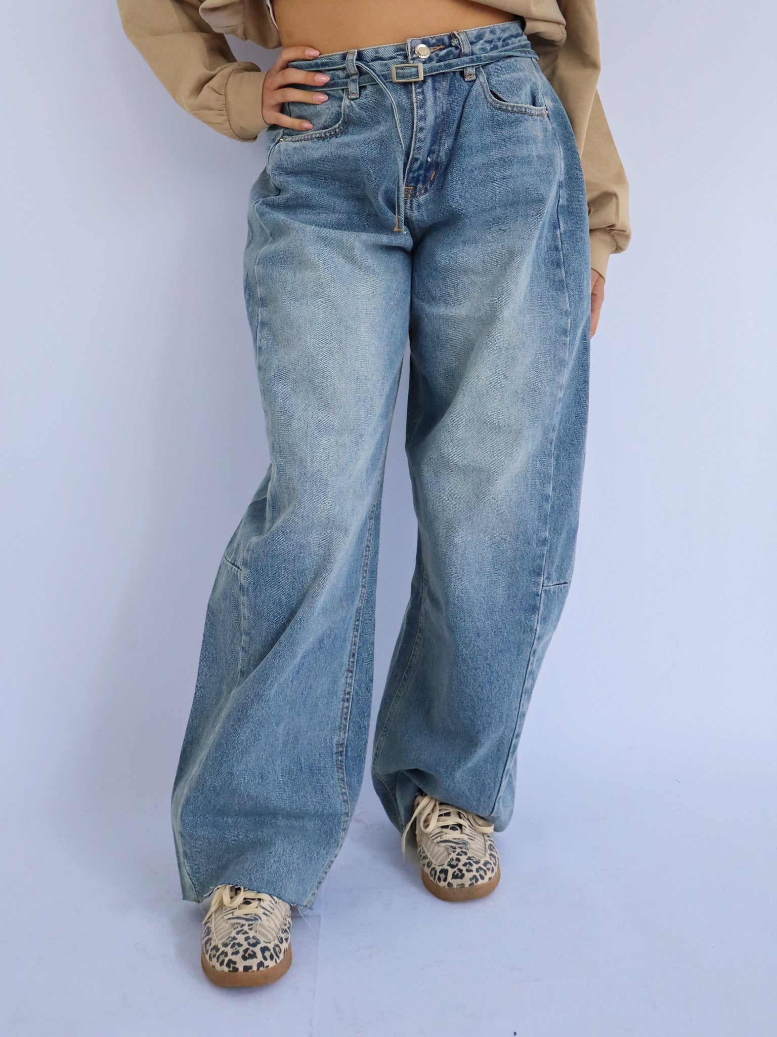 Jeans a gamba larga in denim